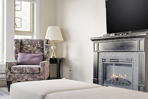 Breathtaking Bliss 2BR Penthouse