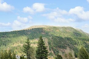 Breathtaking Bliss 2BR Penthouse