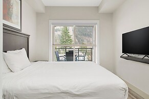 Breathtaking Bliss 2BR Penthouse