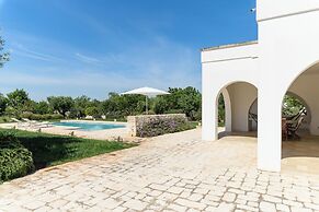 Charme Ostunese con piscina