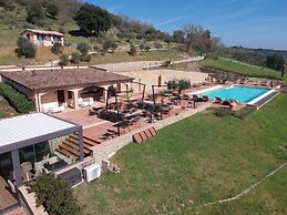 Borgo Sant'Apollinare Resort