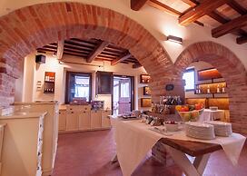 Borgo Sant'Apollinare Resort