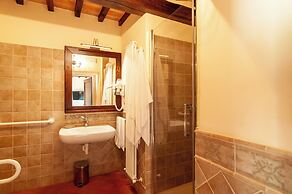 Borgo Sant'Apollinare Resort