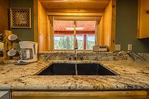 Maggies Cabin w/ Boat Rental