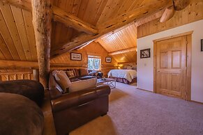 Maggies Cabin w/ Boat Rental