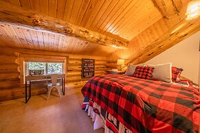 Maggies Cabin w/ Boat Rental