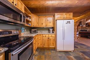 Maggies Cabin w/ Boat Rental