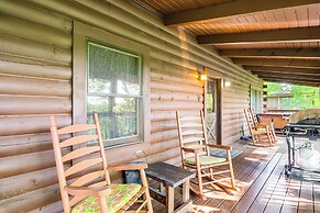 Sevierville Cabin w/ Hot Tub & Deck!