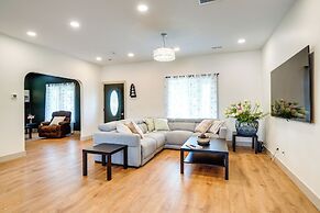 1 Mi to Downtown: New Albany Home w/ Yard