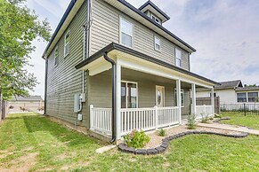 1 Mi to Downtown: New Albany Home w/ Yard