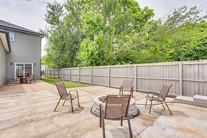 1 Mi to Downtown: New Albany Home w/ Yard