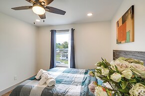 1 Mi to Downtown: New Albany Home w/ Yard