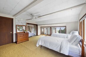 Maine Escape Beachy 2 Bdr!