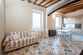 Cruise Port House by Wonderful Italy