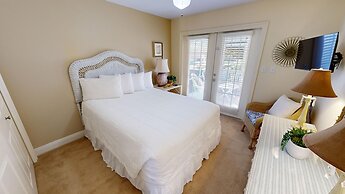 Worth The Wait 3 Bedroom Home by RedAwning