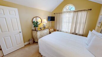 Worth The Wait 3 Bedroom Home by RedAwning