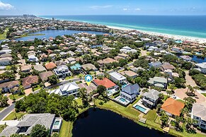 Worth The Wait 3 Bedroom Home by RedAwning