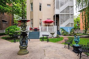 DuPont Mansion Bed & Breakfast