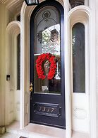 DuPont Mansion Bed & Breakfast