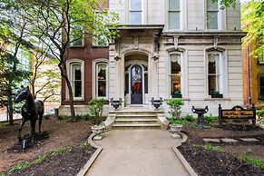 DuPont Mansion Bed & Breakfast