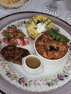 DuPont Mansion Bed & Breakfast