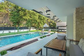 Spacious 4BR Villa Perfect for Families & Friends