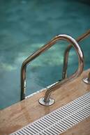 Spacious 4BR Villa Perfect for Families & Friends