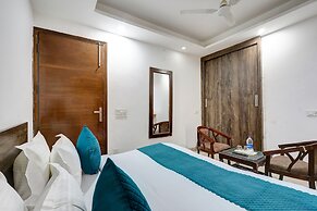 Hotel Aron By The Premium Villa