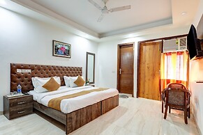 Hotel Aron By The Premium Villa