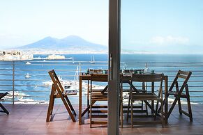 Una terrazza sul Golfo di Napoli