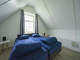 Holiday Home With Sauna, Near the Markermeer