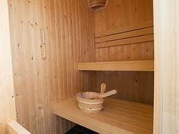 Holiday Home With Sauna, Near the Markermeer