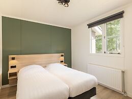 Nice Bungalow in a Car-free Park
