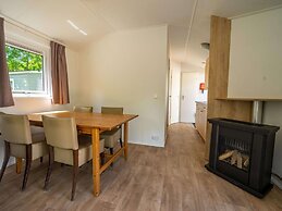 Chalet With Garden and Parking