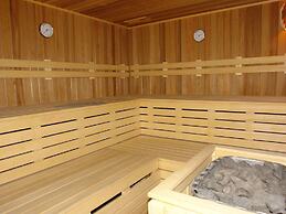 Enchanting Chalet 600 m From the sea