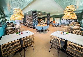 Enchanting Chalet 600 m From the sea