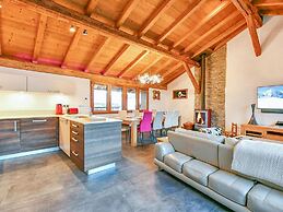 Cosy Chalet in Village of Les Allues