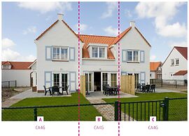 Restyled Bungalow at 400 m From the sea