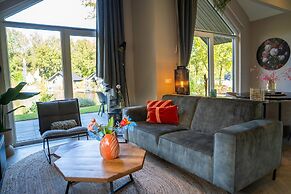 Beautiful Lodge With a Nice Terrace
