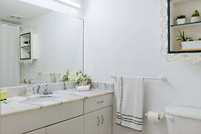 Modern Condos Available in Brickell