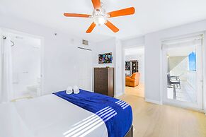 Modern Condos Available in Brickell