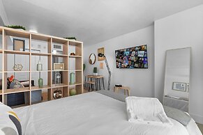 Modern Condos Available in Brickell