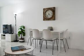 Modern Condos Available in Brickell