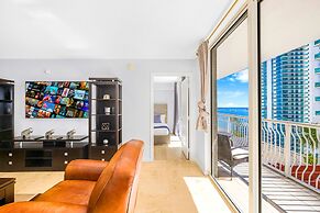 Modern Condos Available in Brickell