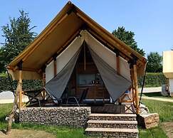Nice Safari Tent 9 km From Maastricht