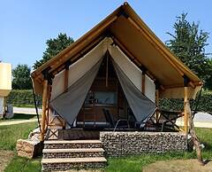 Nice Safari Tent 9 km From Maastricht