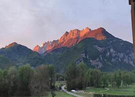 Alpine Getaway With Pool