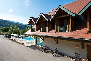Alpine Getaway With Pool