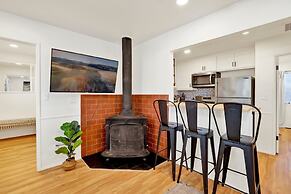 THE Woodside Cottage #2505