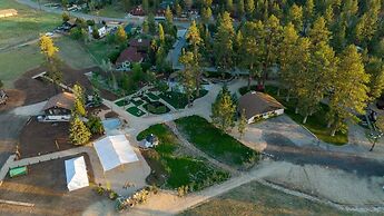 THE Woodside Cottage #2505